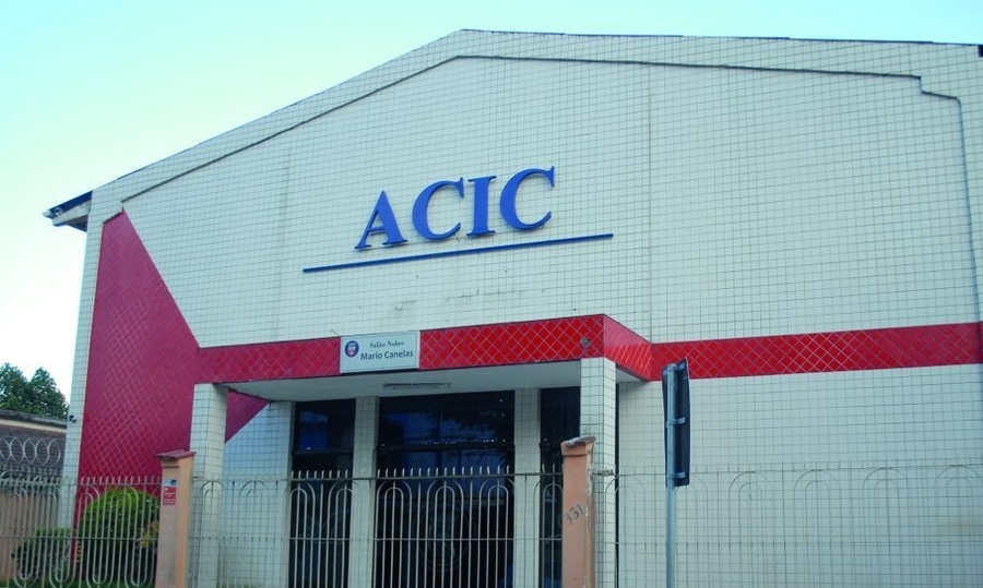 ACIC diz não ter sido comunicada pela prefeitura sobre o “SUPERFERIADO”