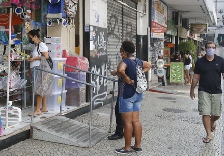 Vendas do comércio varejista têm segunda queda mensal consecutiva entre agosto e setembro