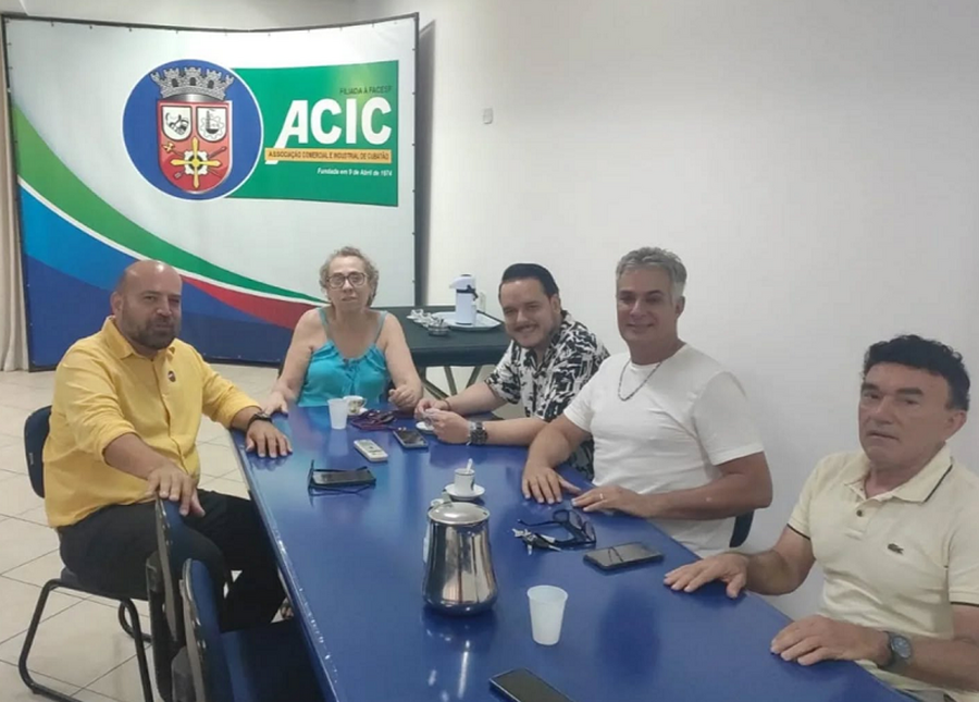 Diretoria da ACIC em reunião com o Secretário de Cultura, Omar Bermedo 